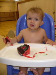 Baby who hates birthday cake